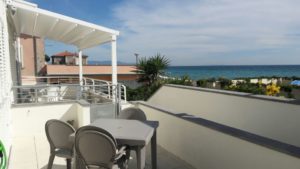 pergola motorizzata su terrazza RIF: SE92