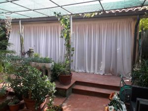 tenda in tessuto microforato manomorbida filtrante per esterni