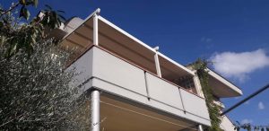 pergola personalizzata e motorizzata di 580 cm x 300 cm per terrazza a montopoli (pisa)
